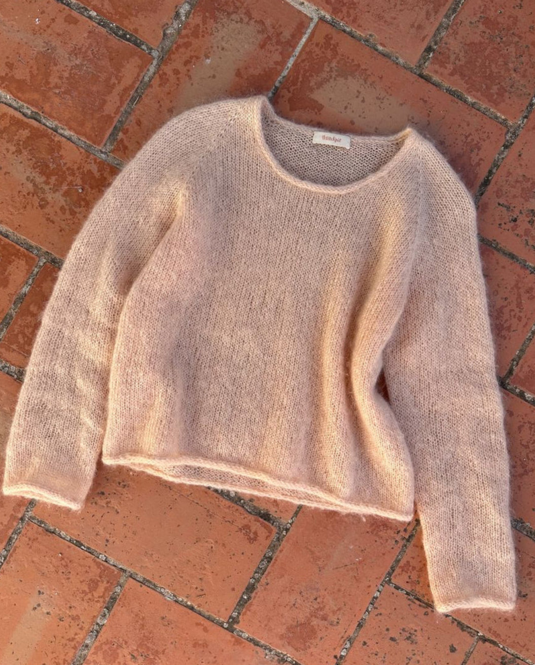 Kumulus Bluse O-Neck - PetiteKnit Strickanleitung