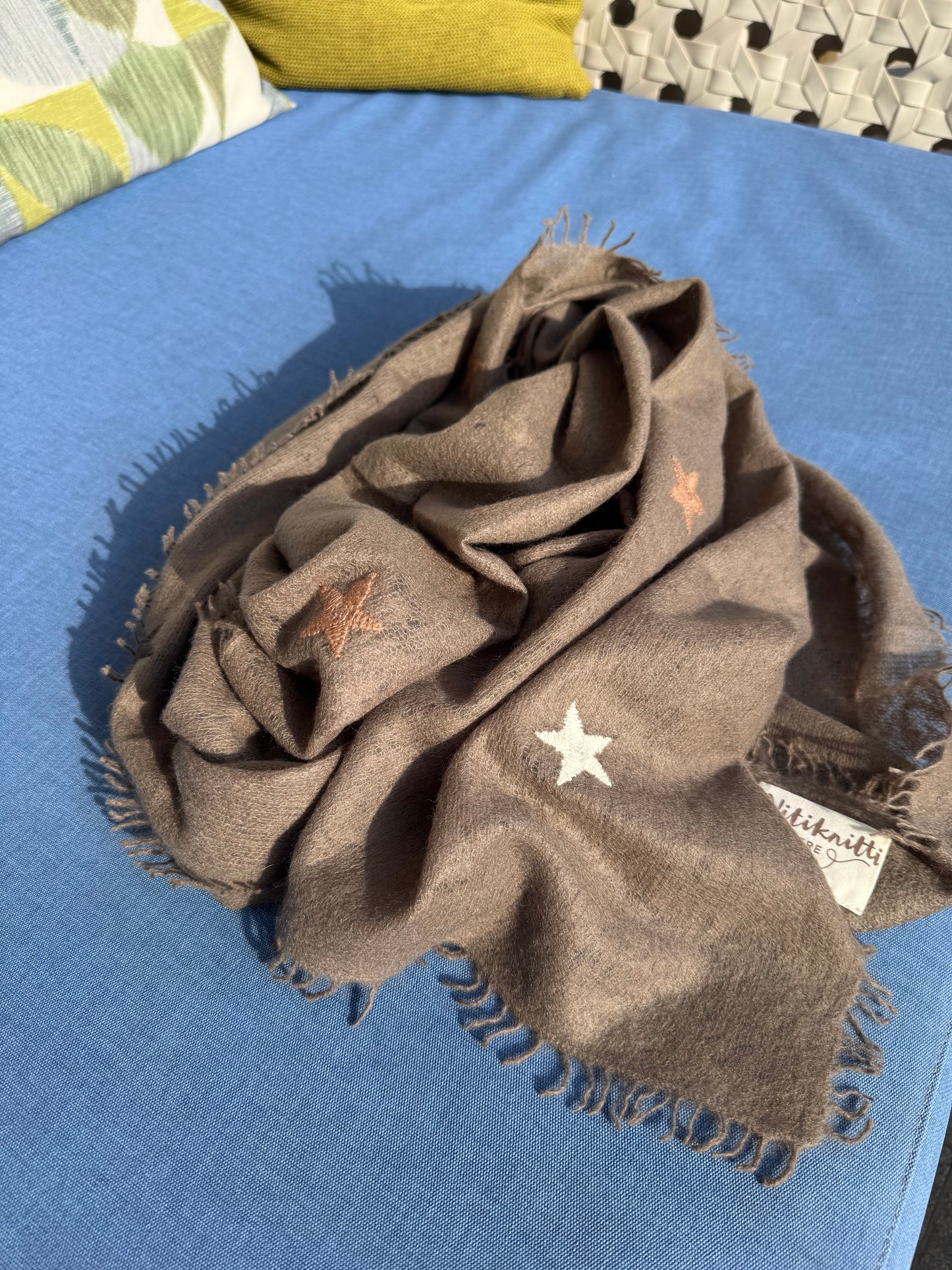 Sternchen - Cashmere-Schals aus Nepal