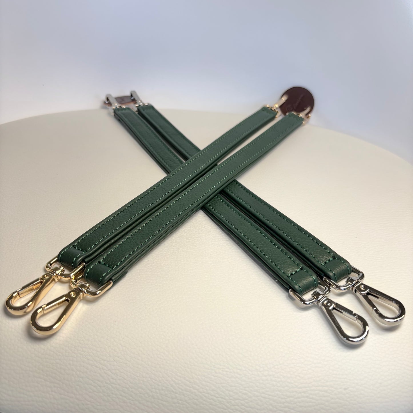 Ledergriffe von OSDesign, handgenäht in vielen Farben
