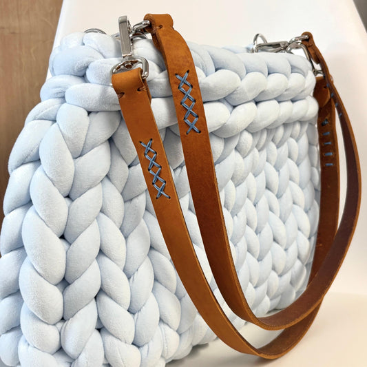 Taschen-Ledergurte mit Stitching von Louisa & Zoe