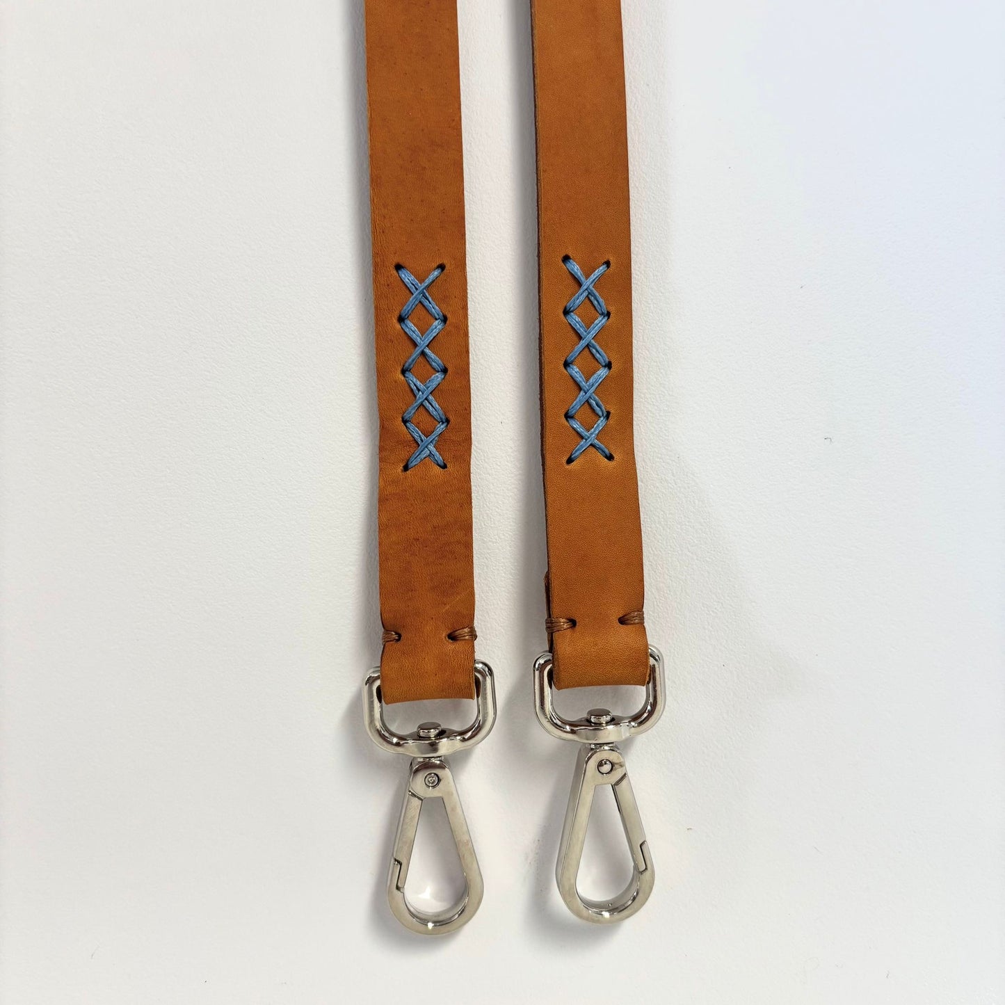 Taschen-Ledergurte mit Stitching von Louisa & Zoe