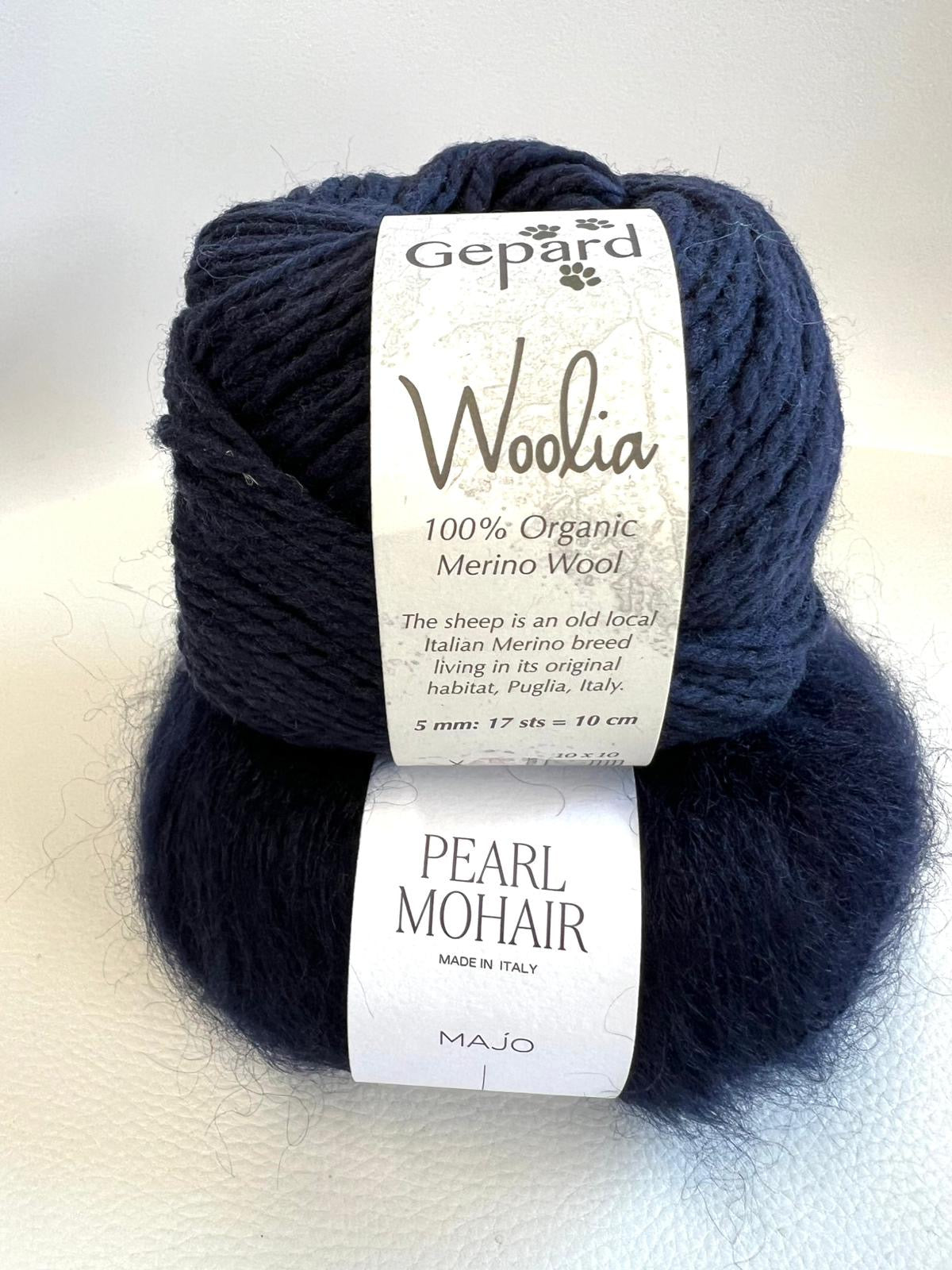 Strickpaket „My Flow Poncho“ von Norgardknitters