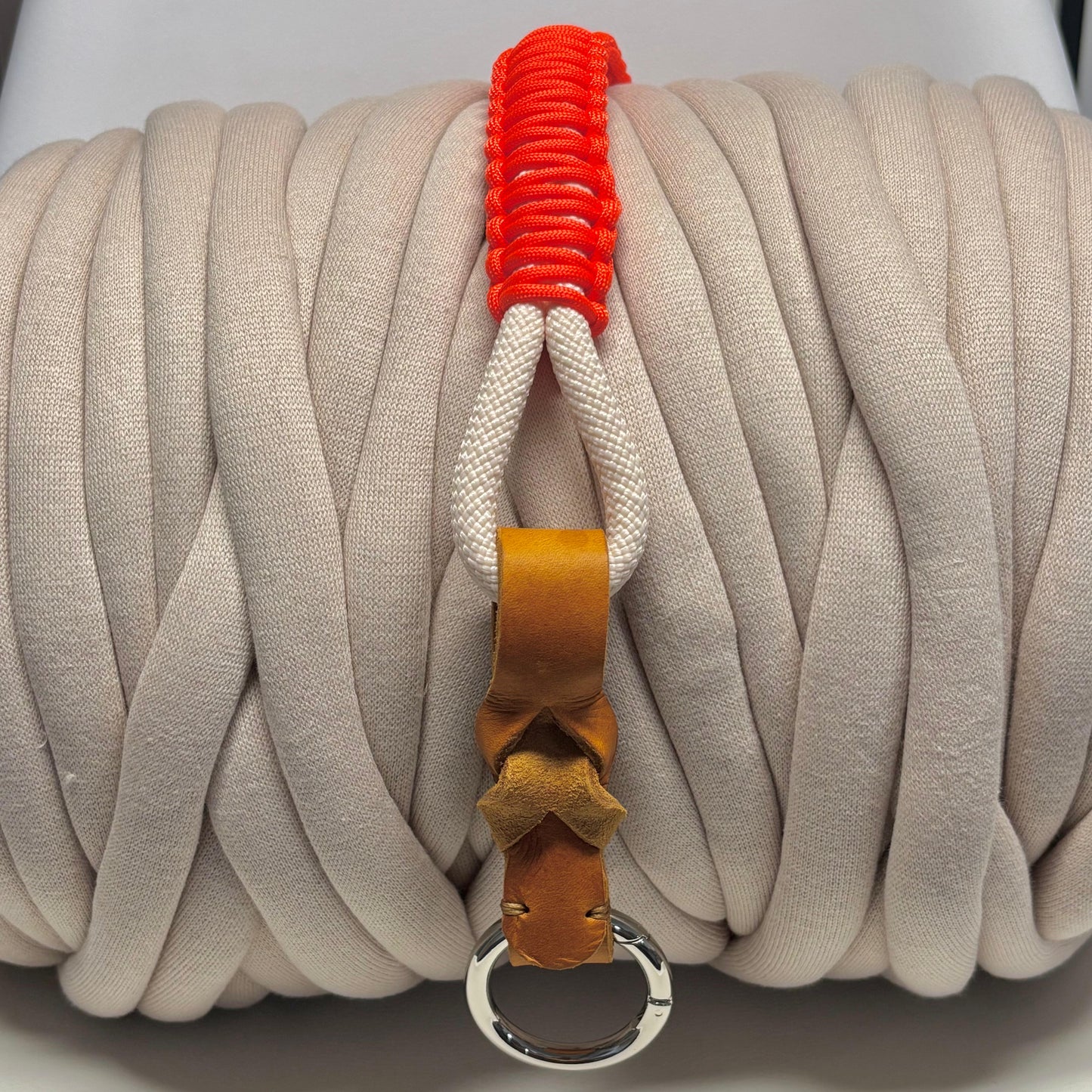 Schultergurt Twist von Louisa Zoe