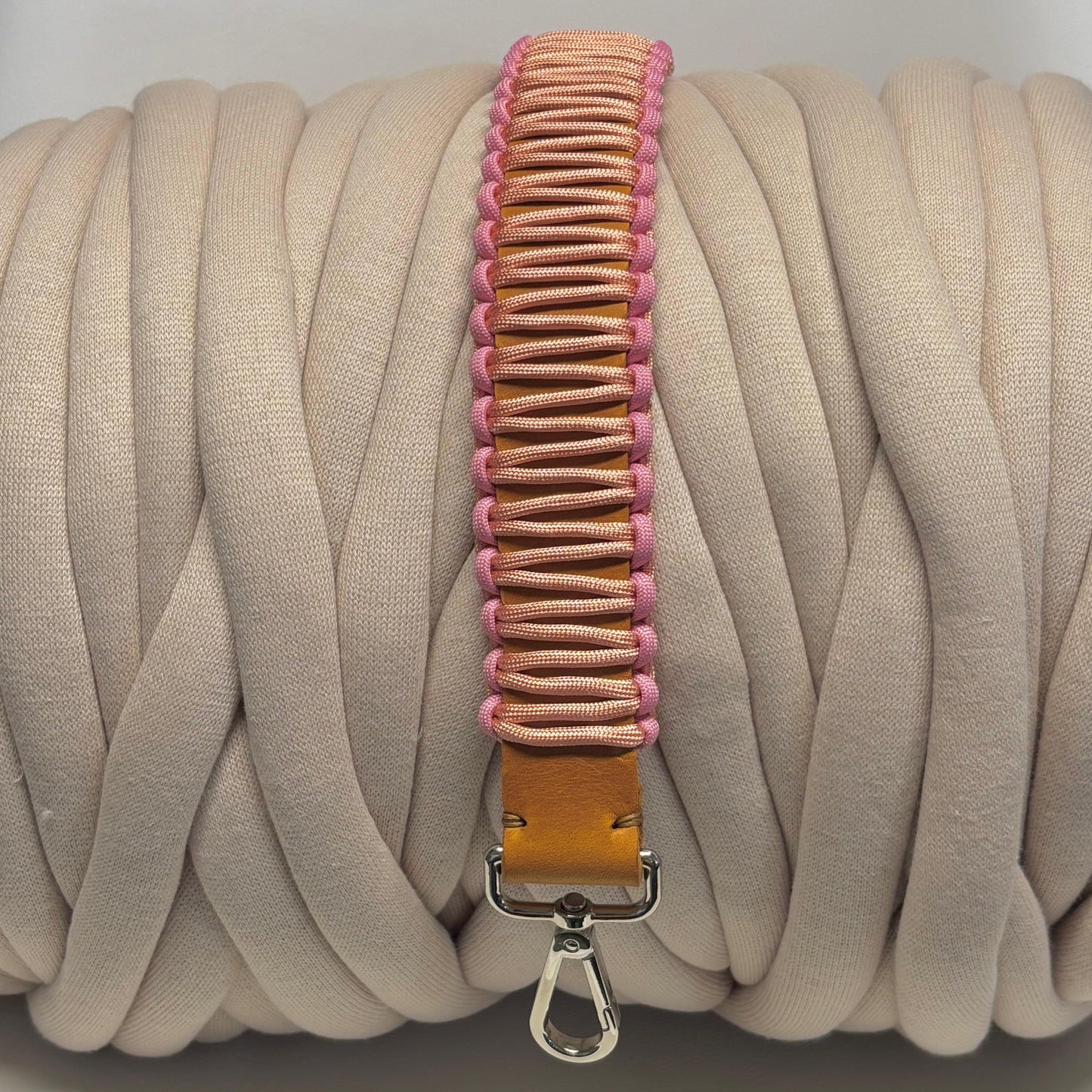 Ledergurt mit Paracord von Louisa & Zoe in vielen Farben