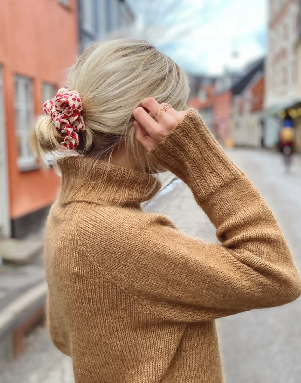 Caramel Sweater - PetiteKnit Strickanleitung