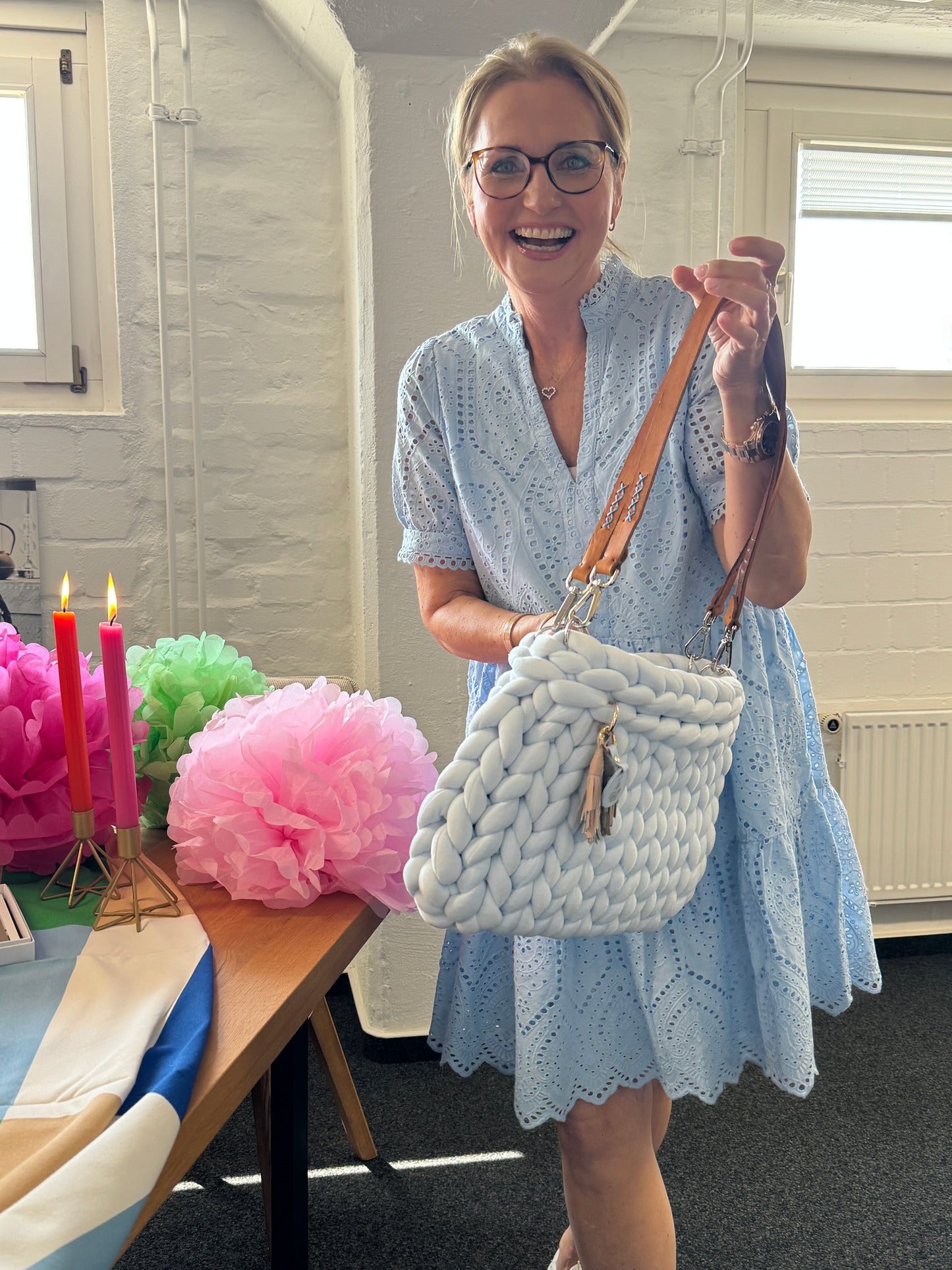 Taschen-Ledergurte mit Stitching von Louisa & Zoe