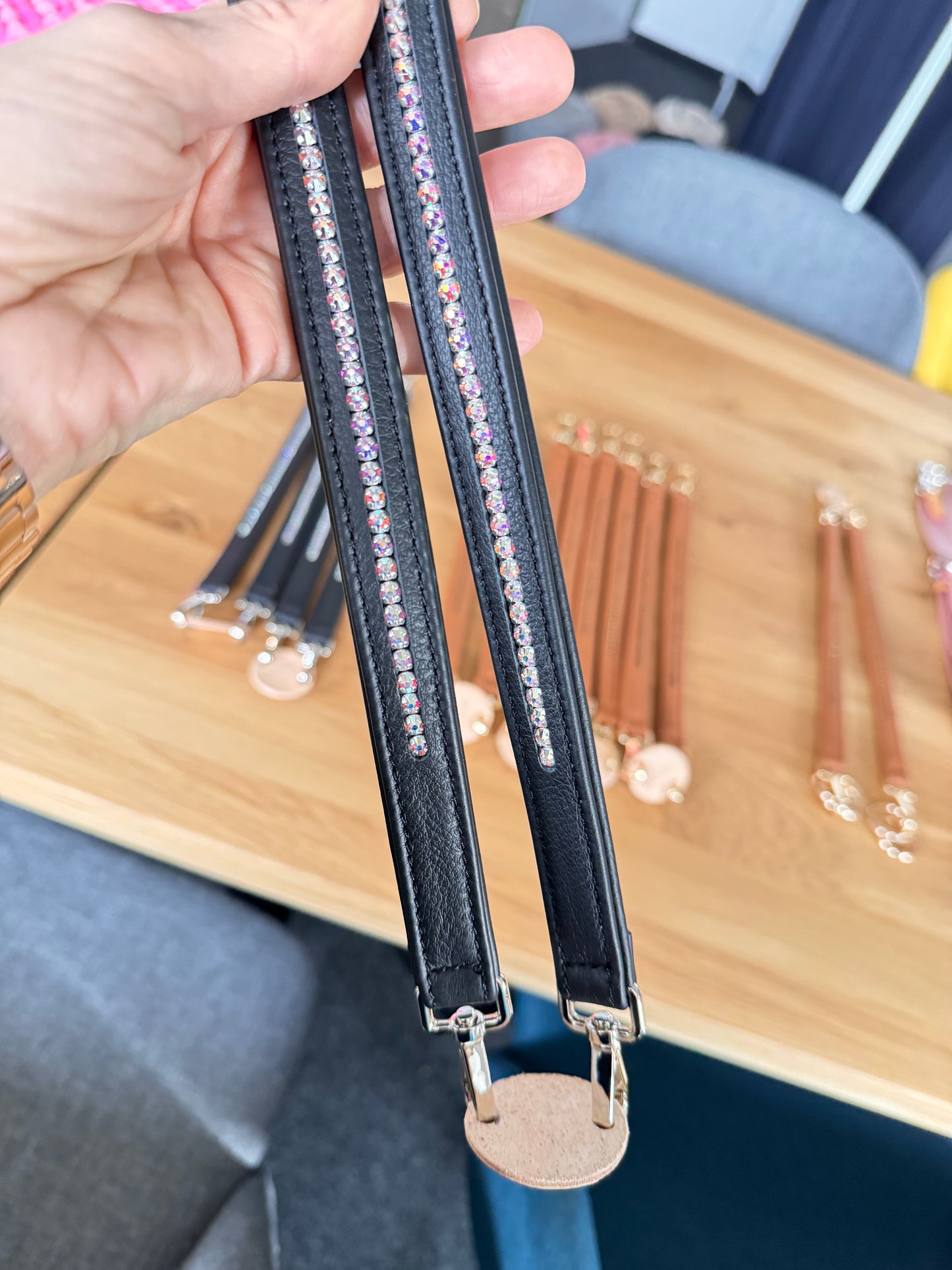 Poignées en cuir avec cristaux Swarovski