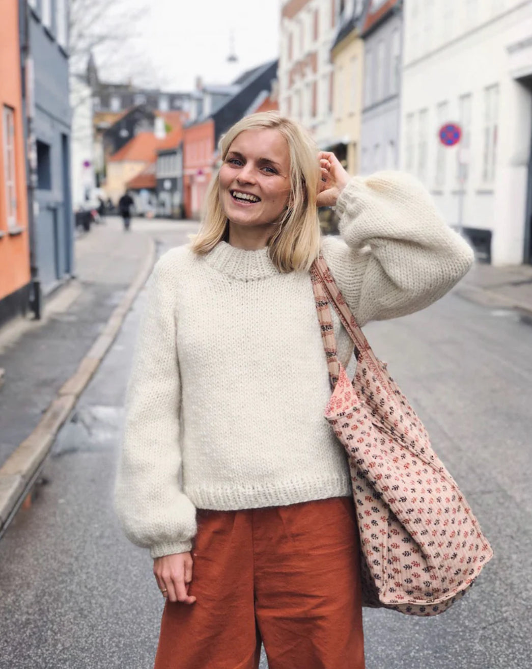 Holiday Sweater - PetiteKnit Strickanleitung