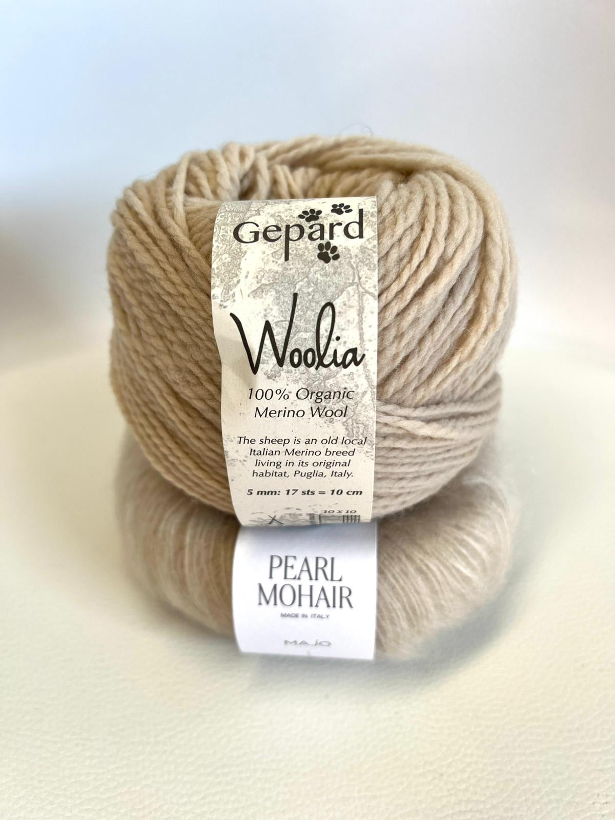 Strickpaket „My Flow Poncho“ von Norgardknitters