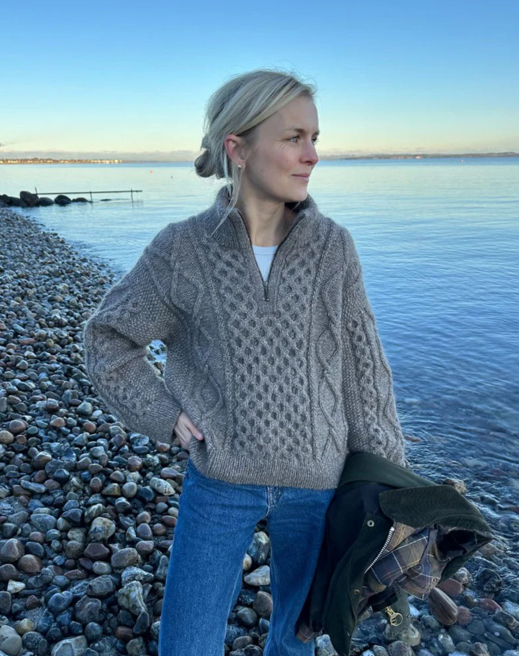 Dagmar Zipper Sweater - PetiteKnit Strickanleitung