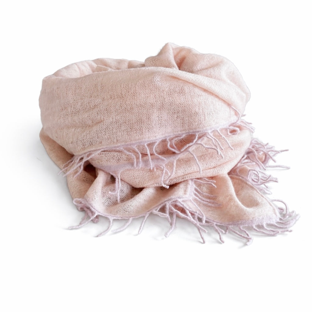 Cashmere scarves from Nepal