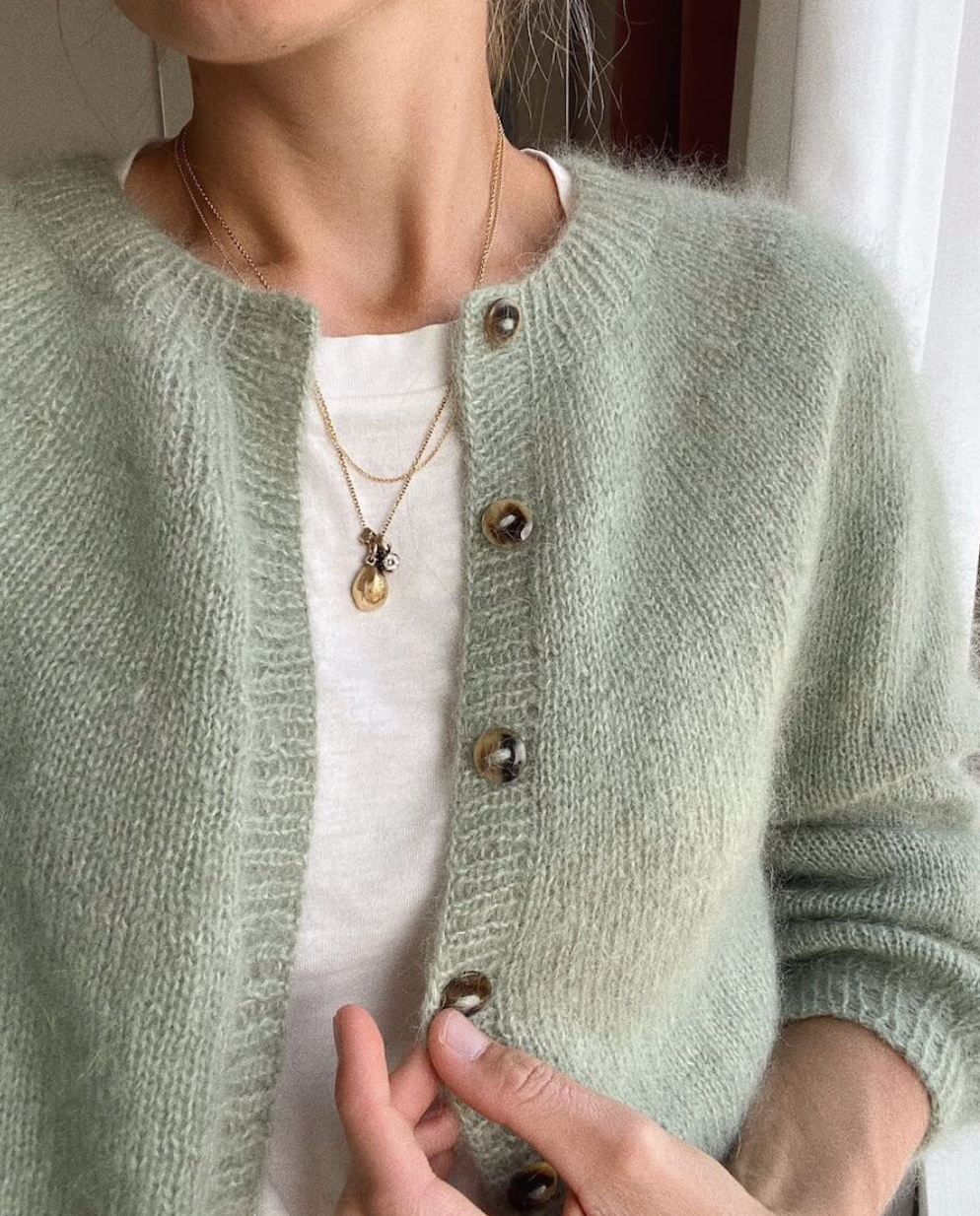 Novice Cardigan - Chunky Edition - Strickanleitung von Petiteknit