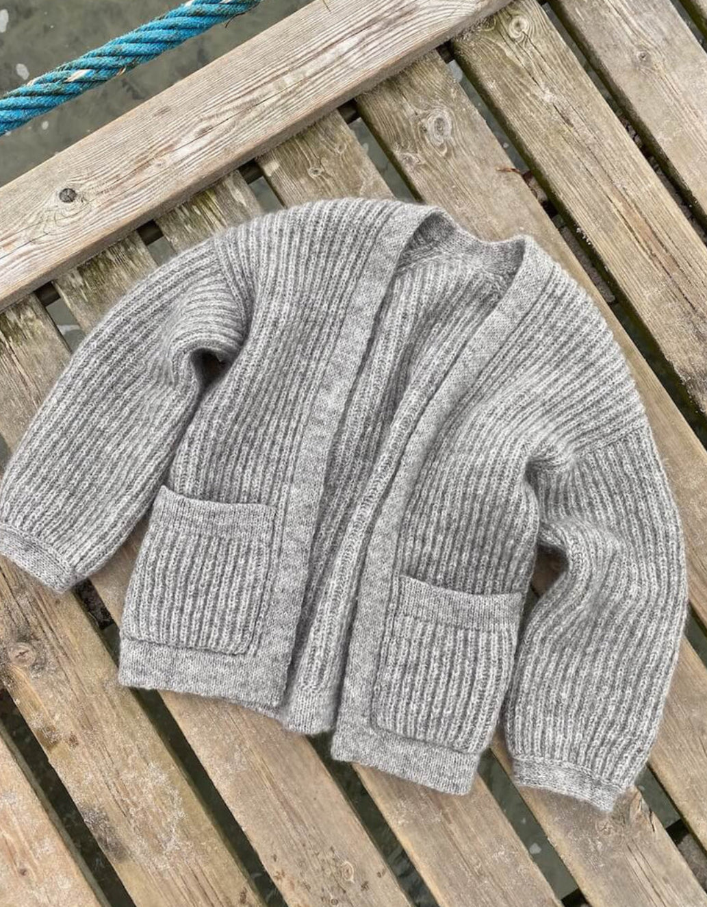 November Jacke - PetiteKnit Strickanleitung