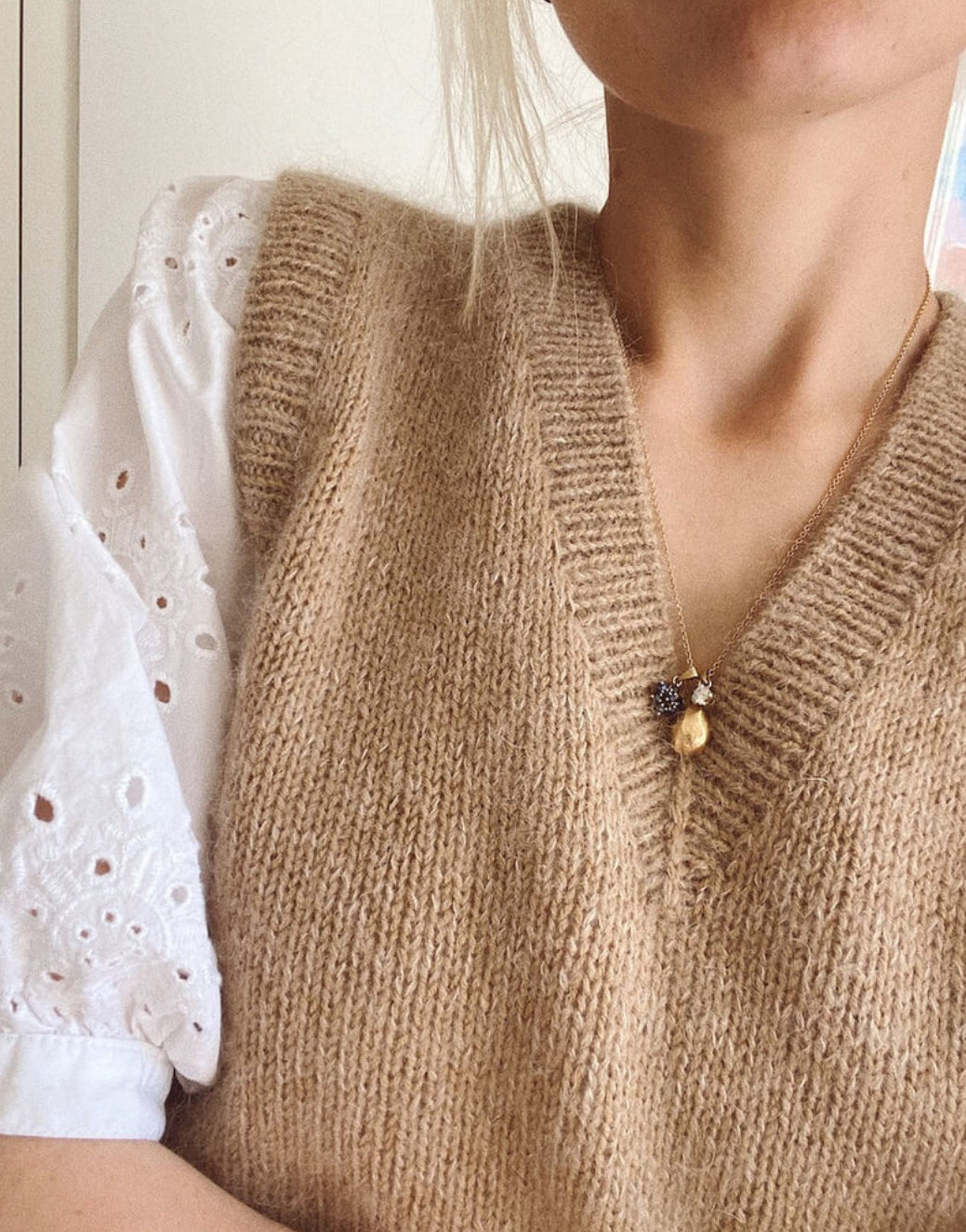 Stockholm Pullunder V-Ausschnitt - PetiteKnit Strickanleitung
