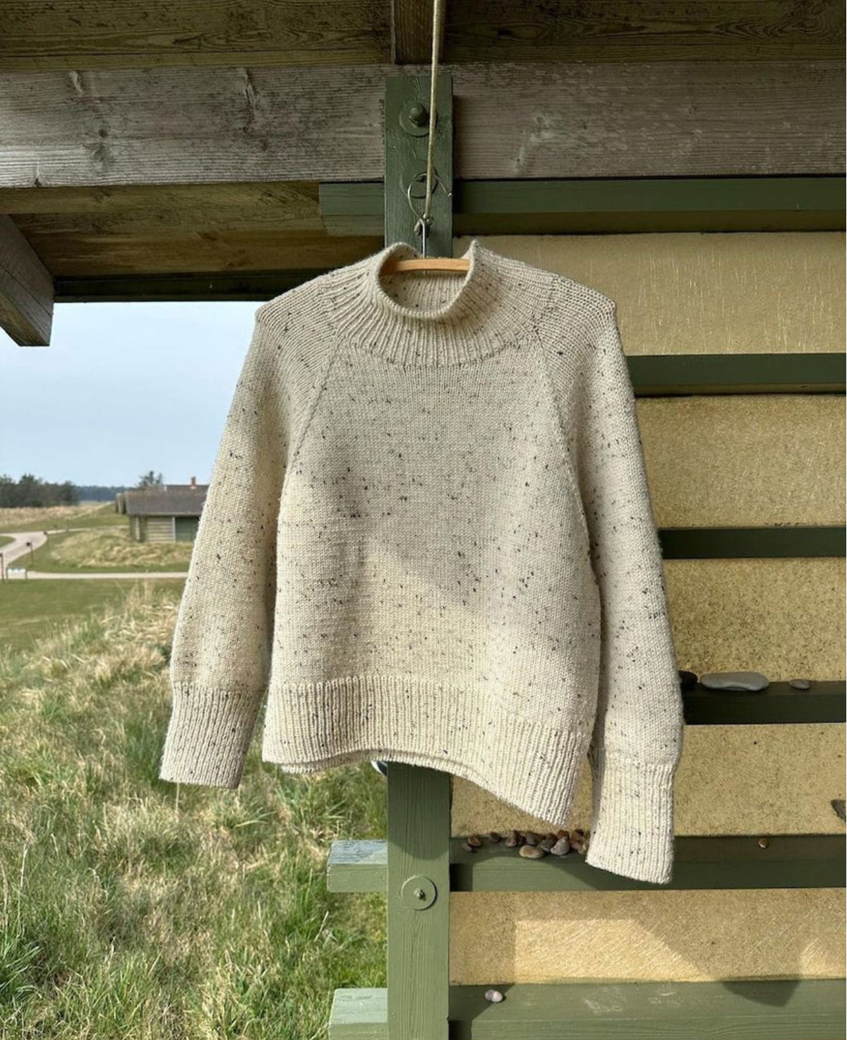 Louvre Sweater - PetiteKnit knitting pattern