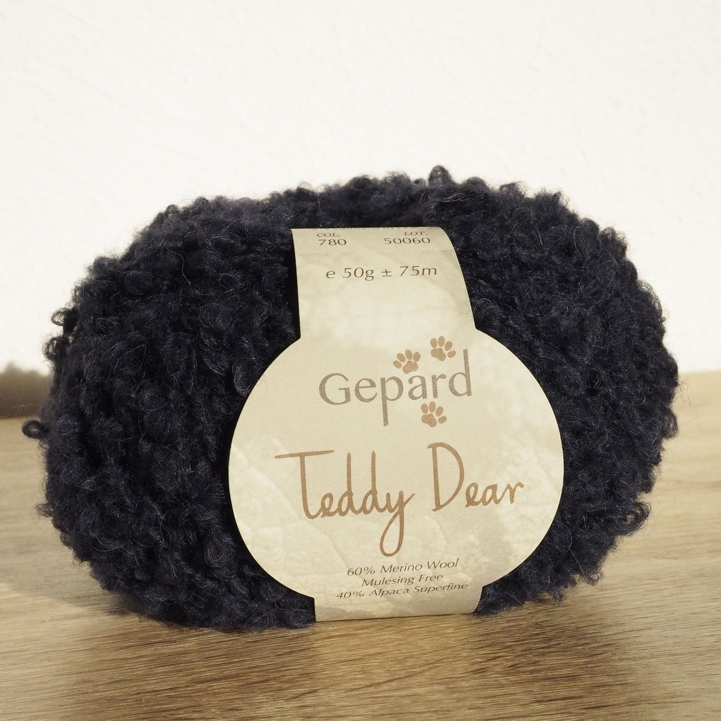 Teddy Dear Bouclégarn von Gepard Garn
