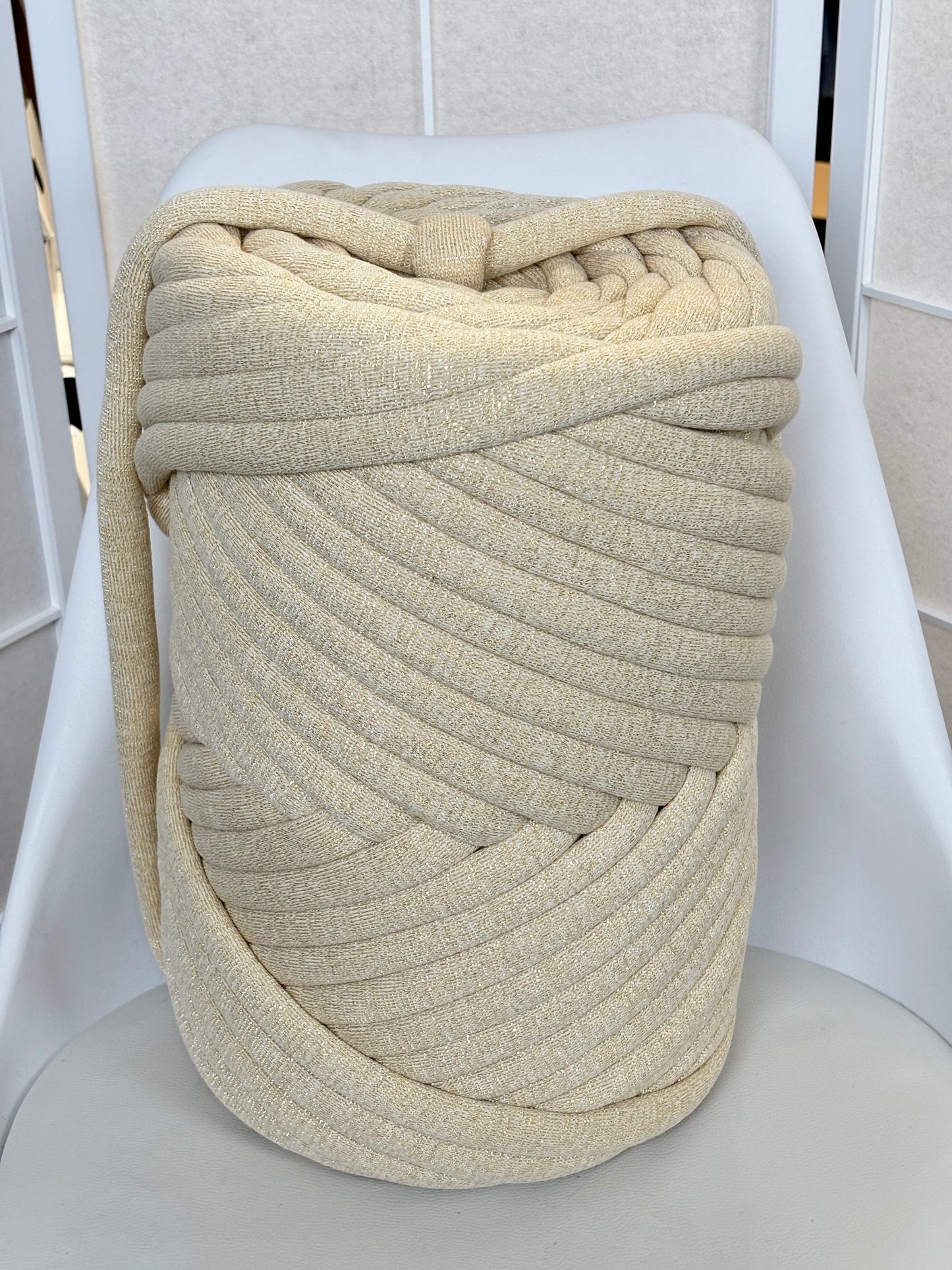 Chunky knitting yarn Lurex