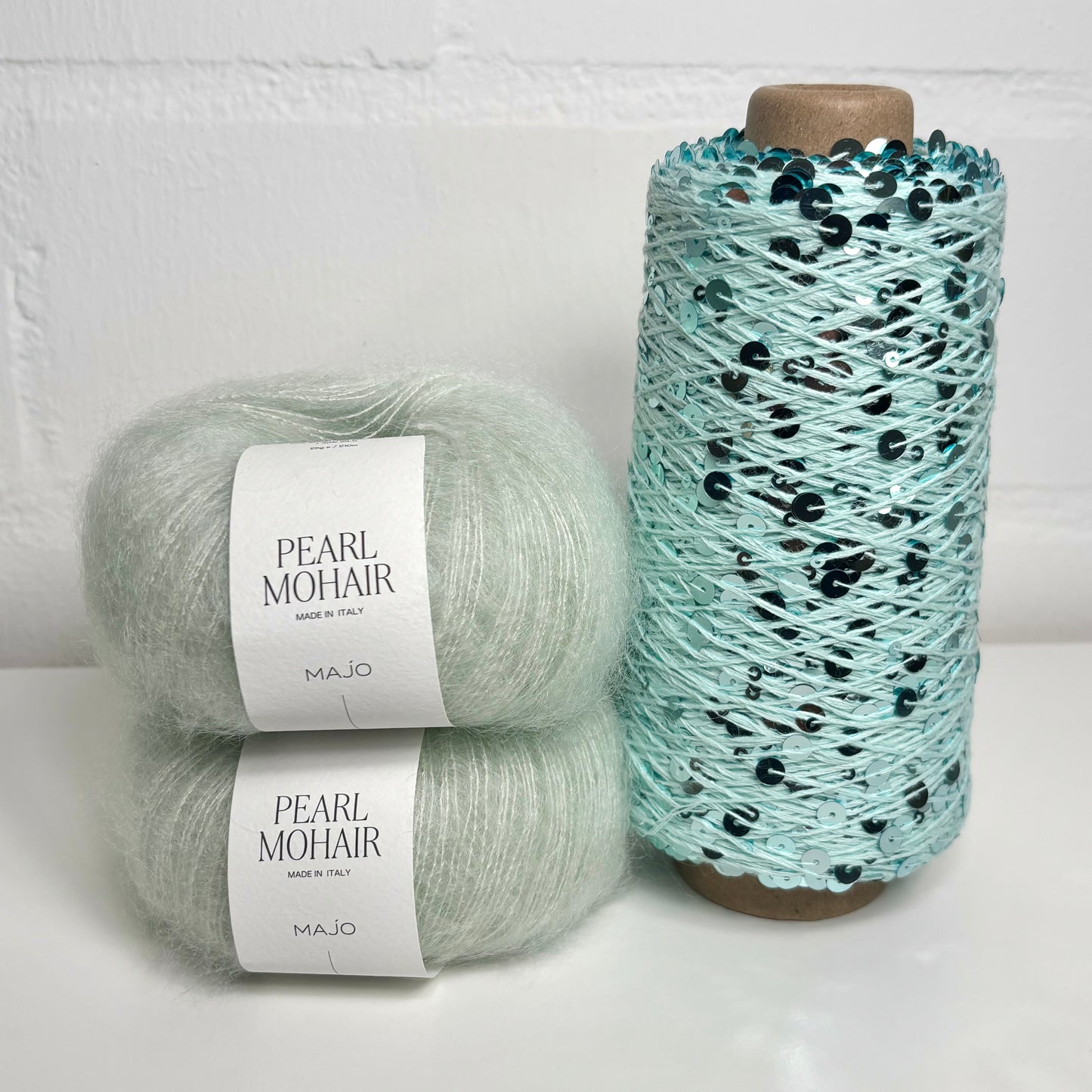 Emiscarf Pailettengarn Strickpaket