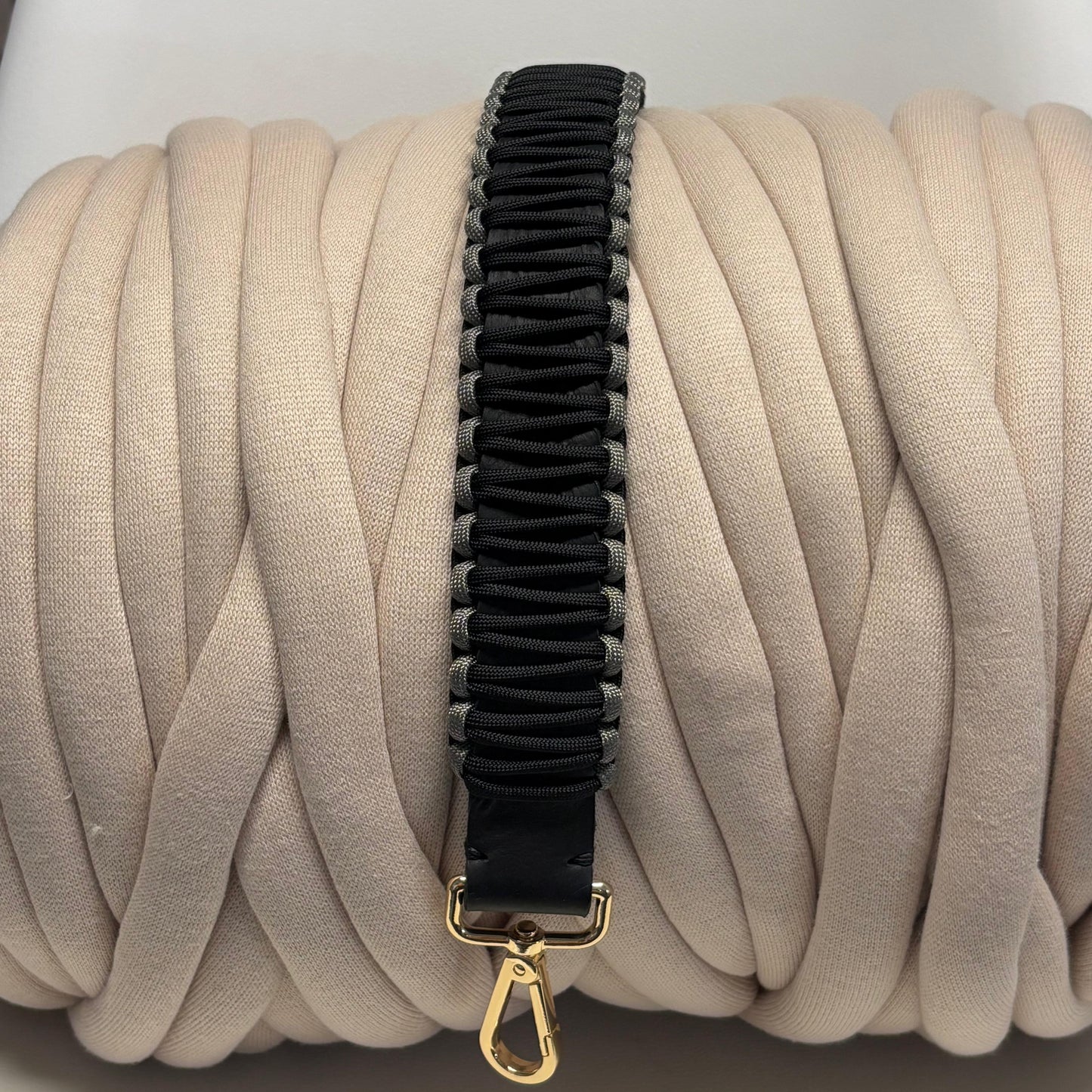 Ledergurt mit Paracord von Louisa & Zoe in vielen Farben
