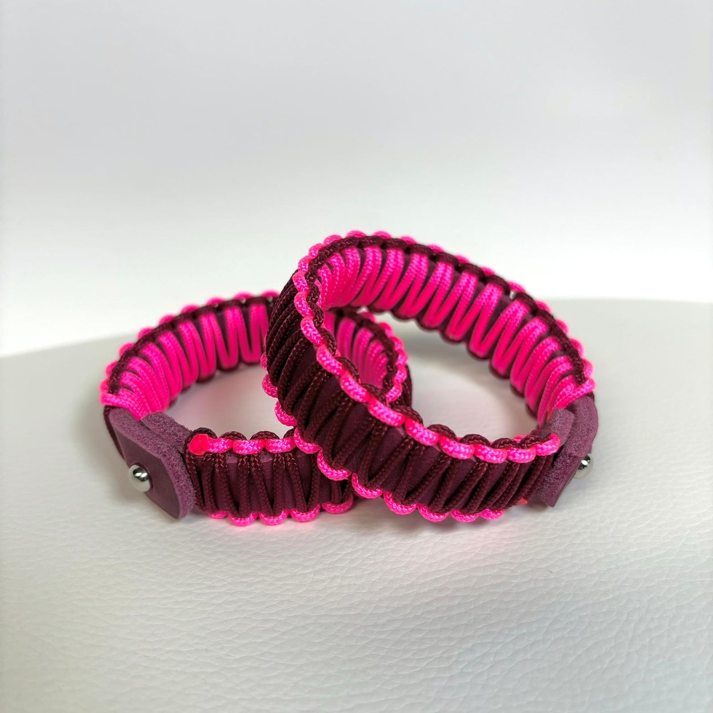 Lederarmband mit Paracord