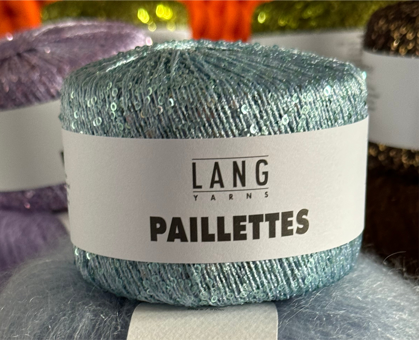 „Paillettes“ von Lang Yarns