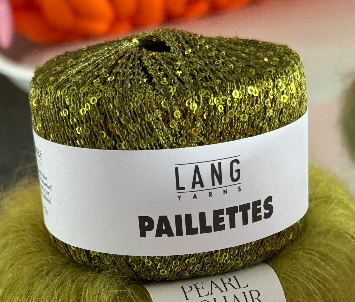 „Paillettes“ von Lang Yarns