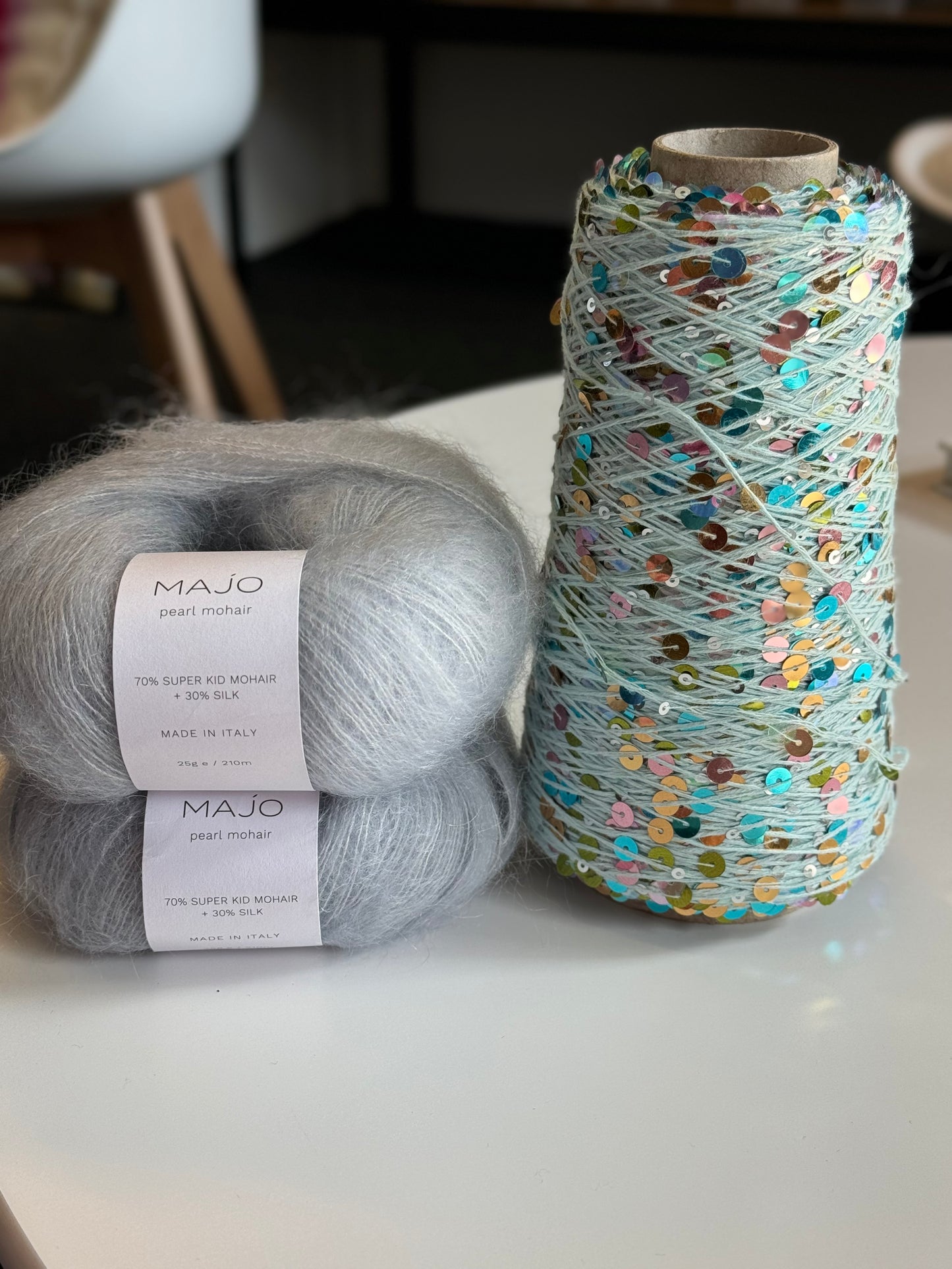 Emiscarf Pailettengarn Strickpaket