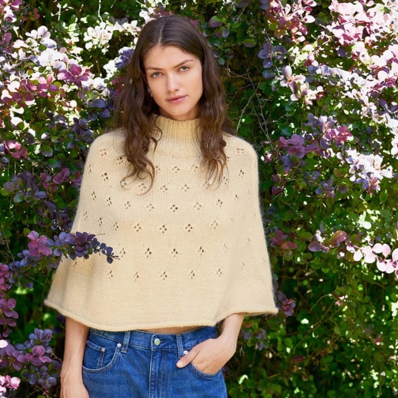 Elodie Poncho von Sandnes inkl. gedruckter Anleitung