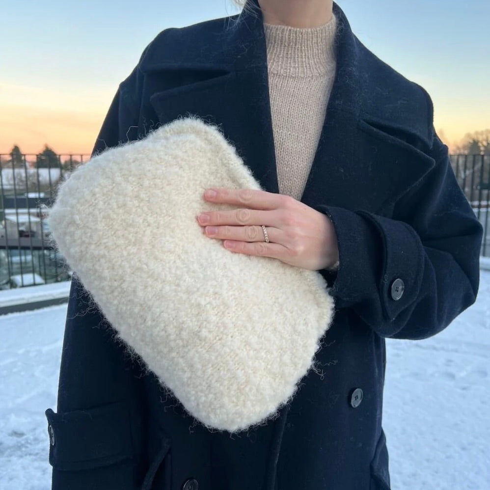 Teddy Clutch von Petiteknit - gedruckte Anleitung