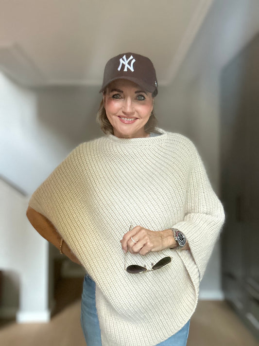 Strickpaket  „My Flow Poncho“ von Norgardknitters