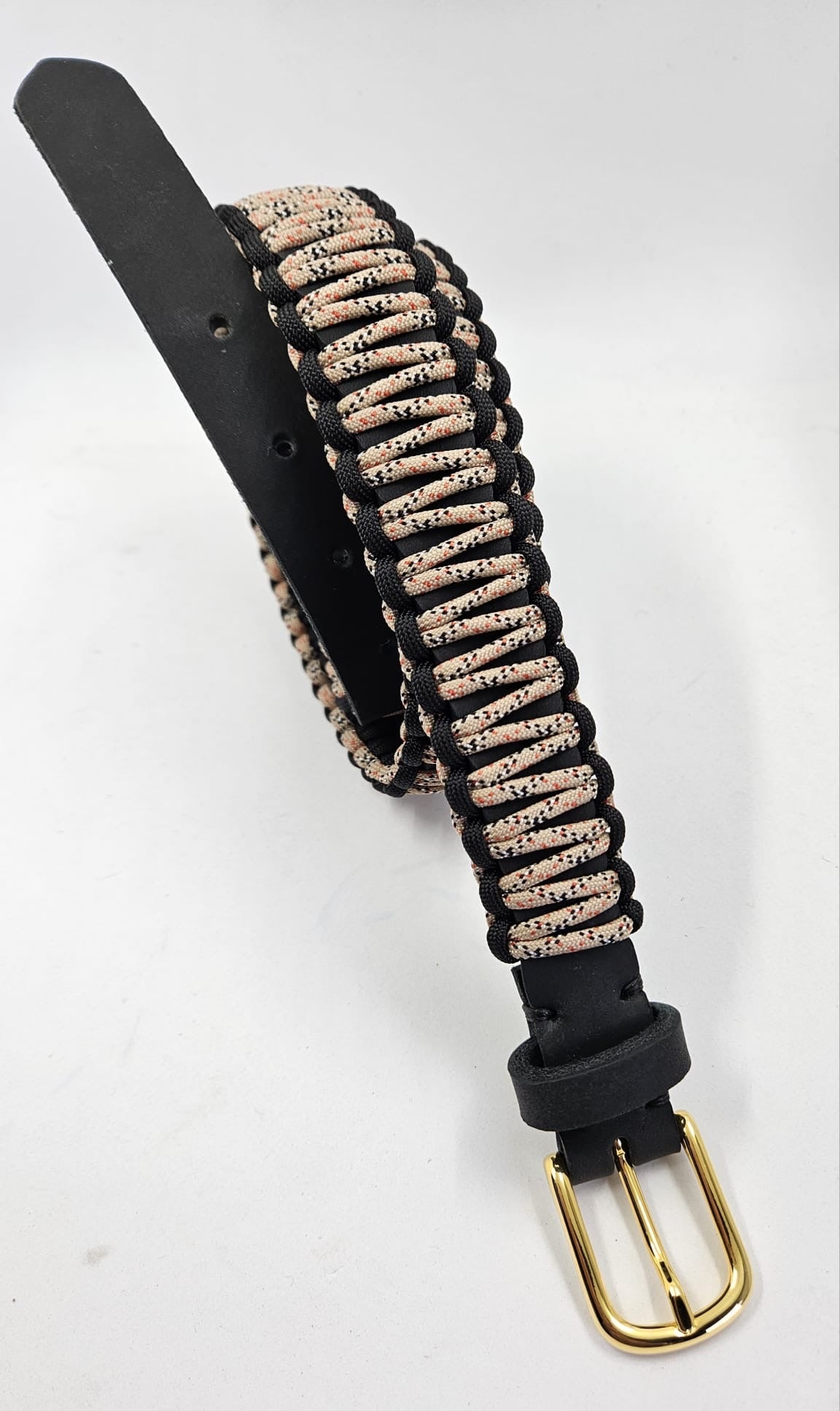 Ledergürtel mit Paracord