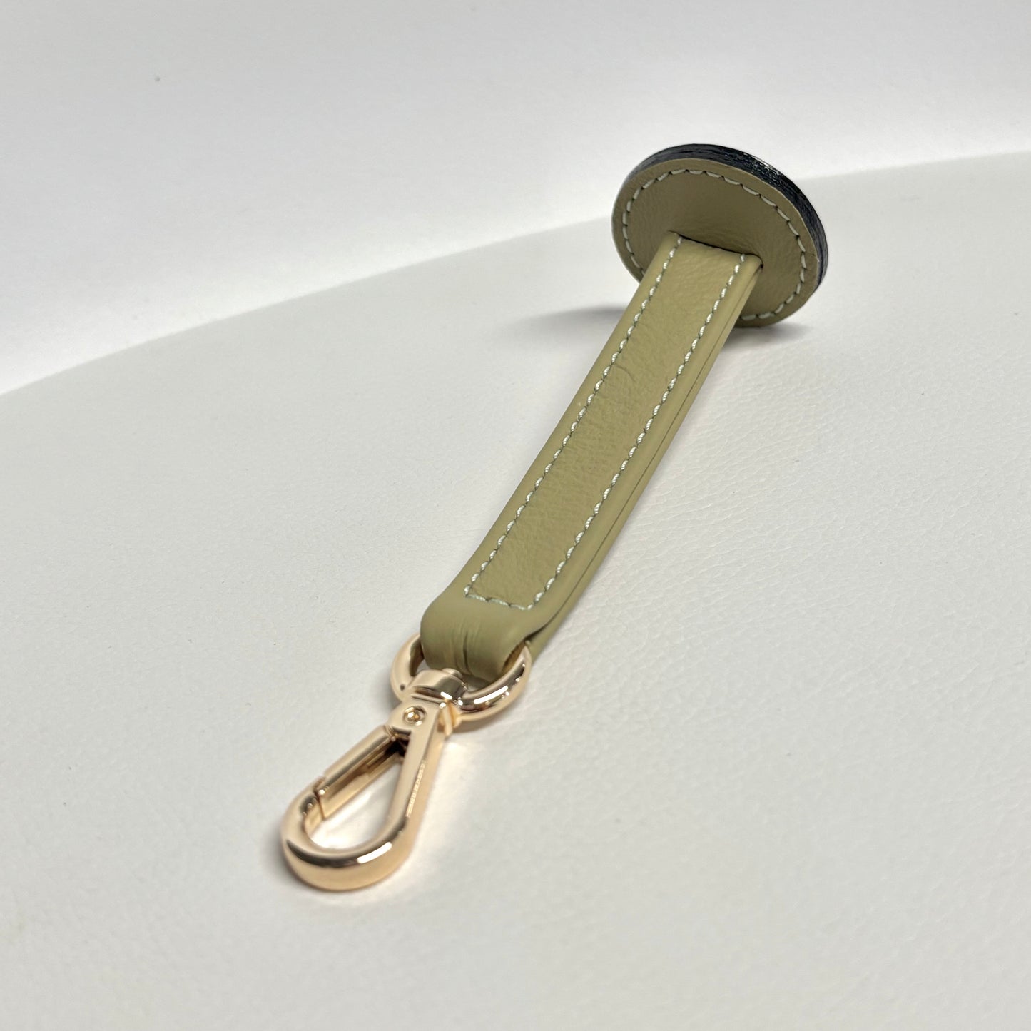 Leder-Taschenverschluß von OSDesign