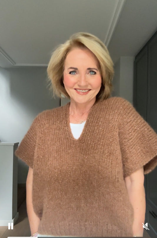 Strickanleitung Nitis Baby Lama-Slipover