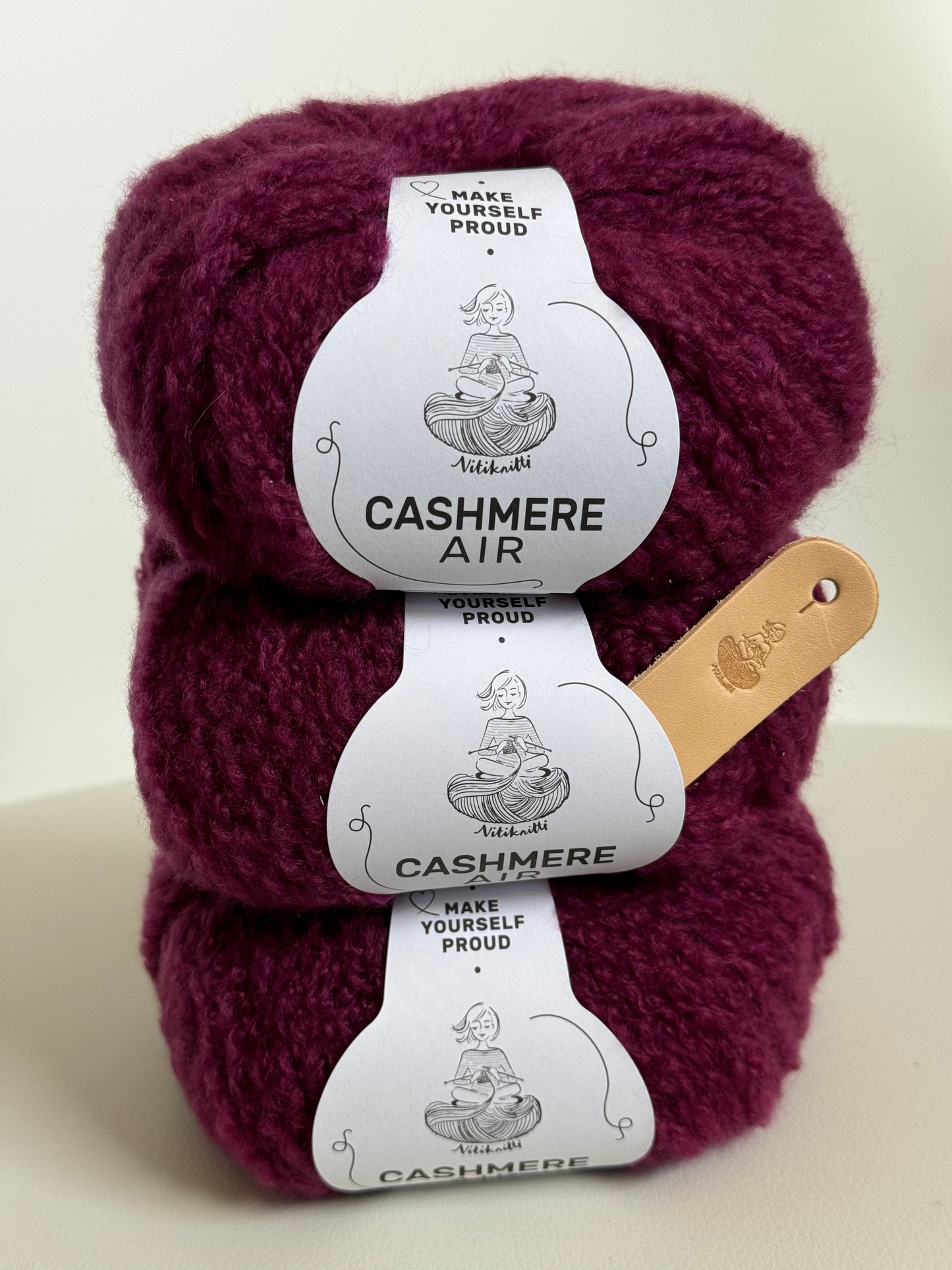 Nitis Cashmere-Mütze als Strickpaket