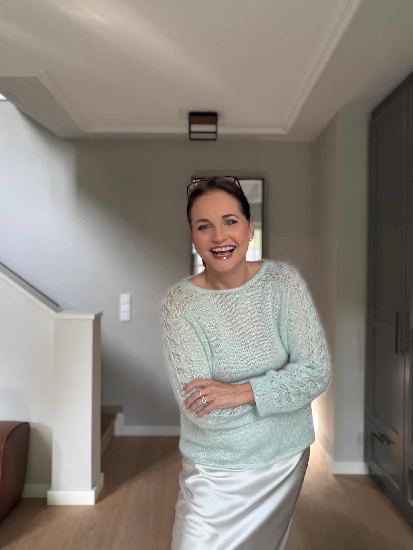 Lucie Blouse von Majo - digitale Strickanleitung MIT verpflichtender GARNBESTELLUNG