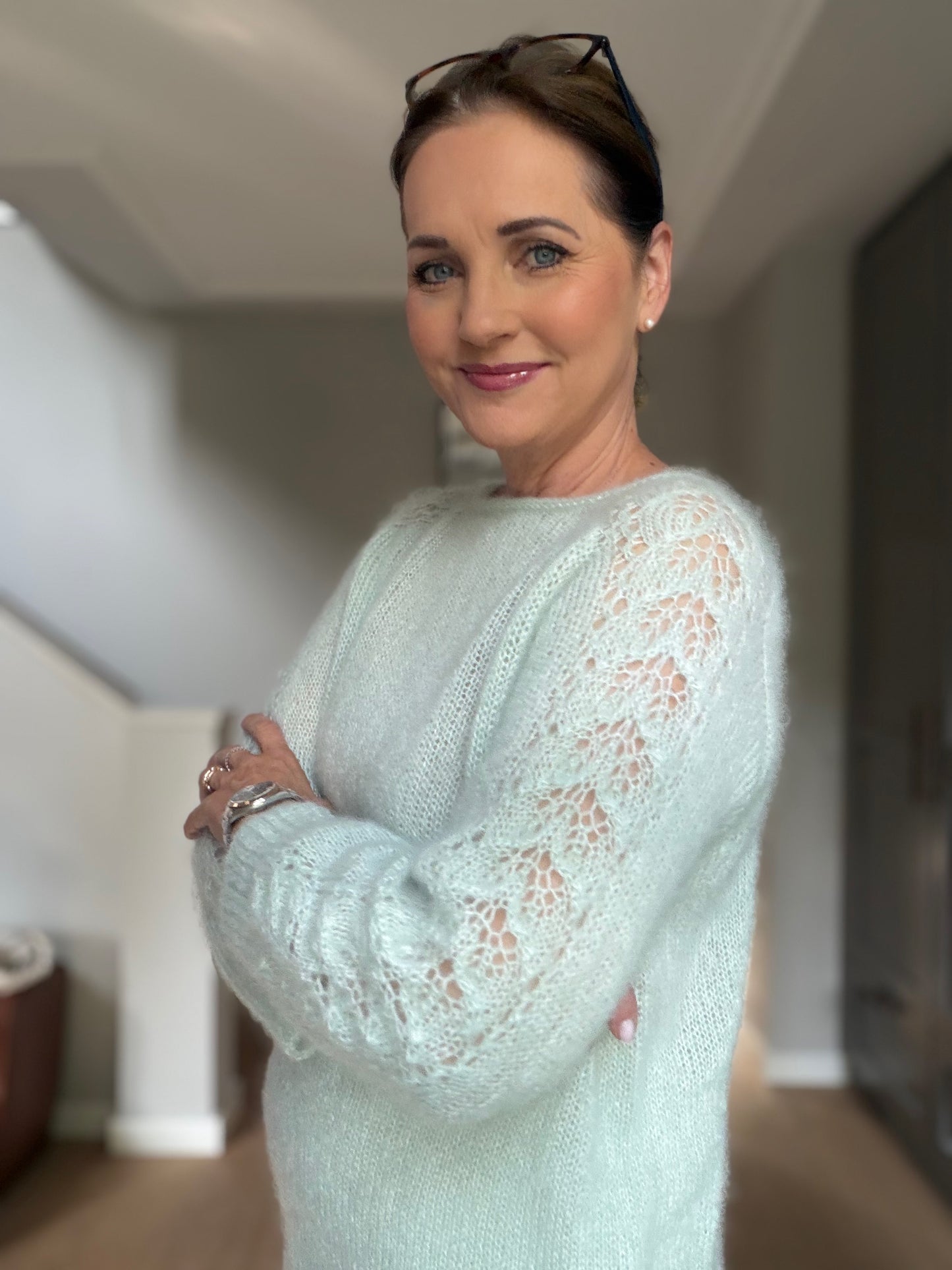 Lucie Blouse von Majo - digitale Strickanleitung MIT verpflichtender GARNBESTELLUNG
