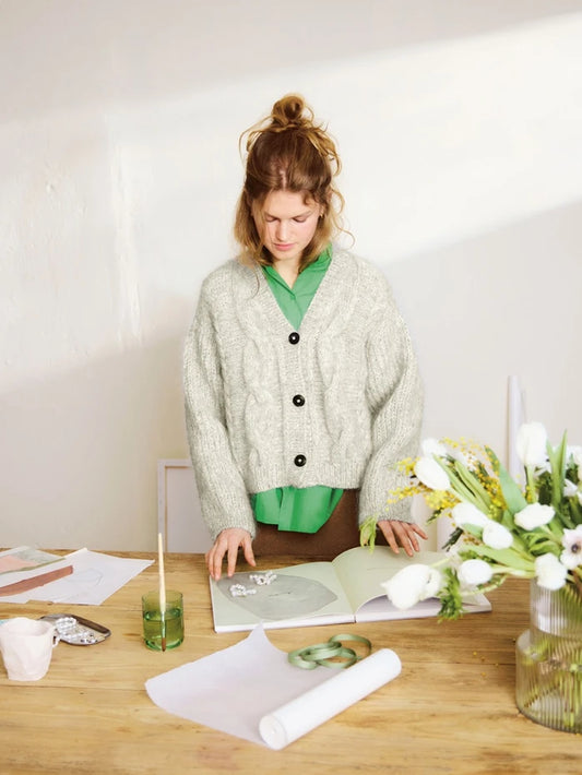 Harper Cardigan - Strickanleitung Sandnes