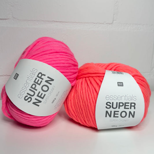 Essentials super neon super chunky by Rico Design