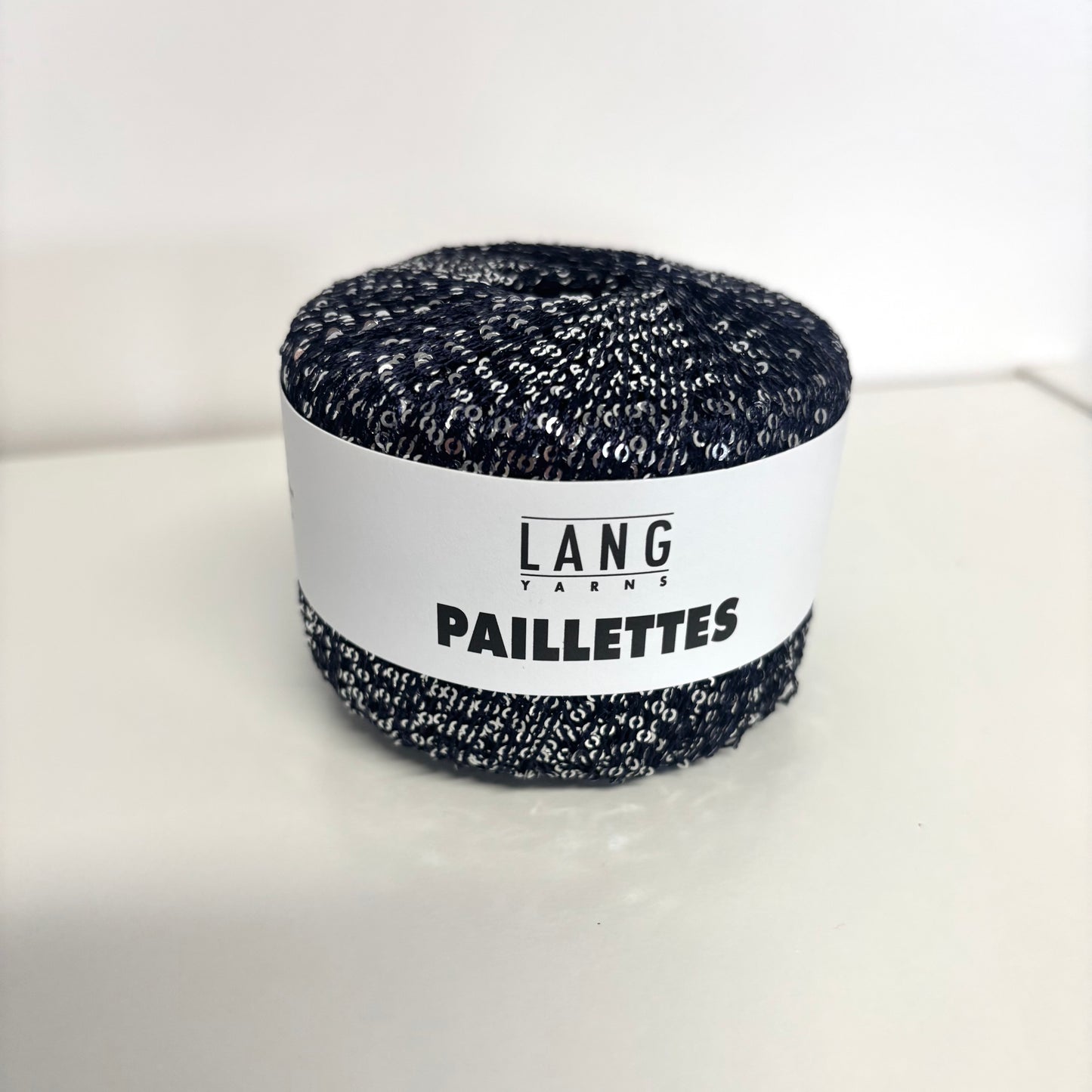 „Paillettes“ von Lang Yarns