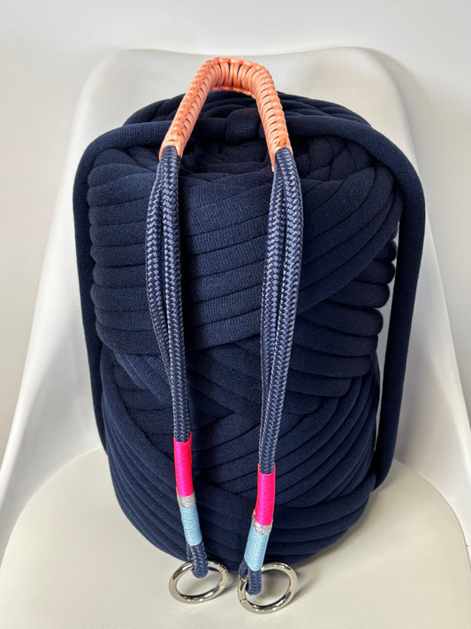 Materialpaket: 1 Ballen (2kg) Farbe Navy mit einem Nordseil