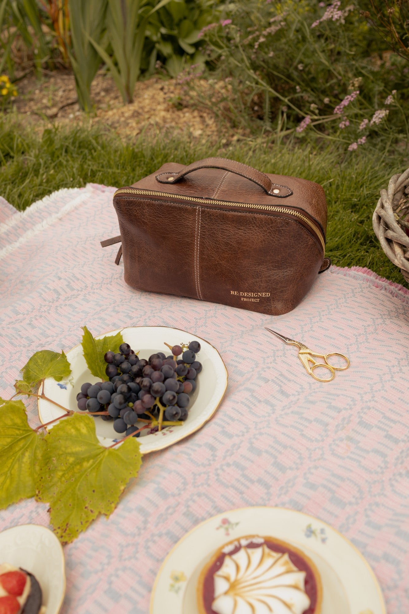 RE:DESIGNED Project 10 Beauty-Box-Tasche - die größere