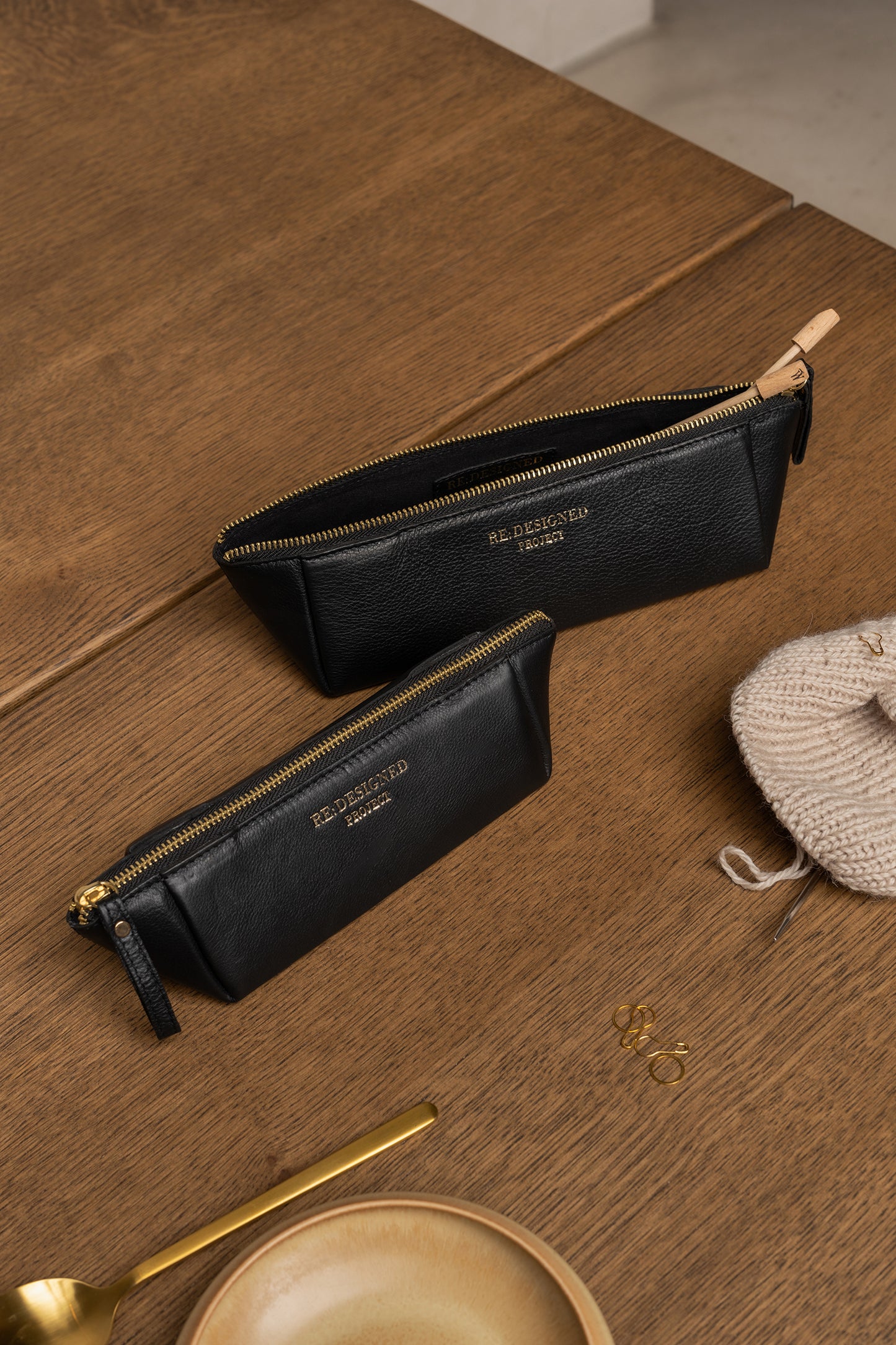 RE:DESIGNED Project 12 Lederetui für Strickutensilien  - Nitis Liebling