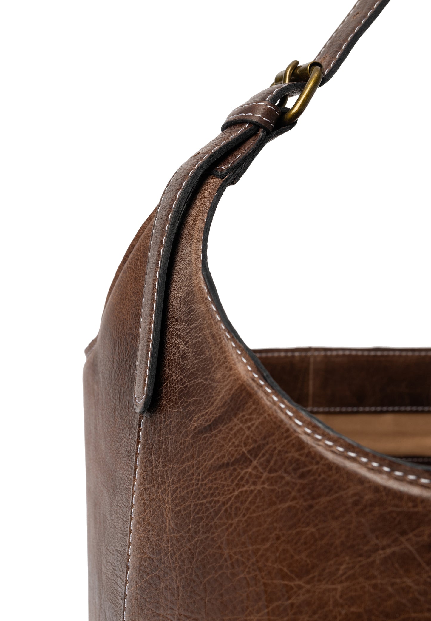 RE:DESIGNED Project 027 Runder Lederkorb