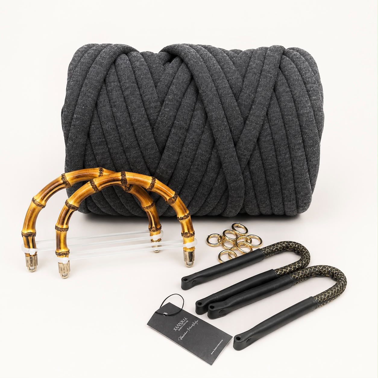 Materialpaket für zwei Taschen  - 2kg Garn plus 2 Tragemöglichkeiten