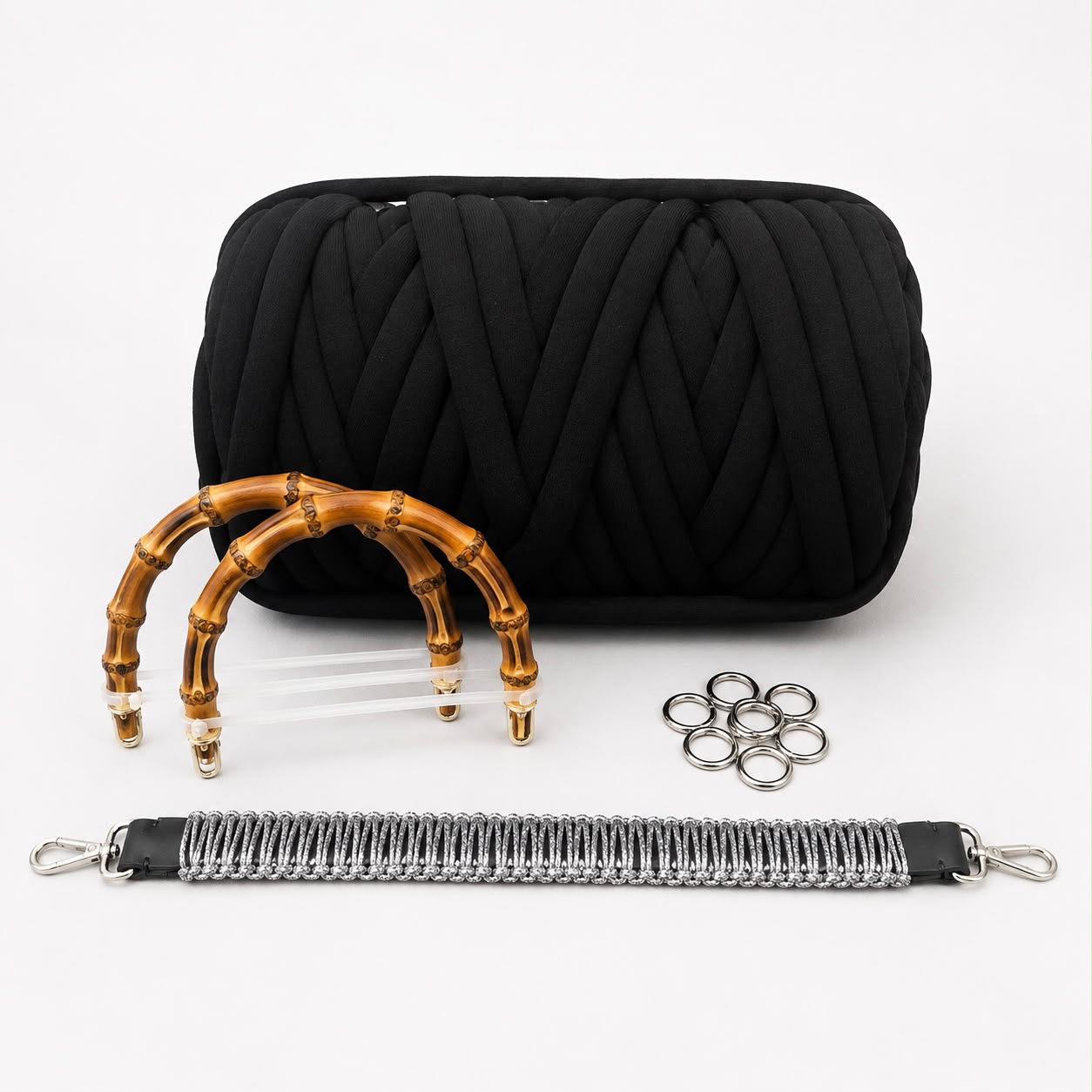 Materialpaket für zwei Taschen  - 2kg Garn plus 2 Tragemöglichkeiten