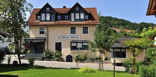 VIP-Dinner am Samstag, dem 7. März um 18:30 Uhr im Landhaus Rössle (mit Cashmere Air-Pop up)