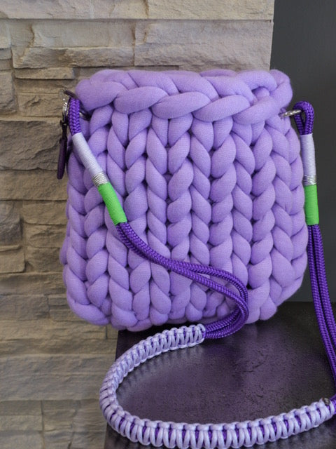 Lilac Micro Pillow Bag mit Nordseil